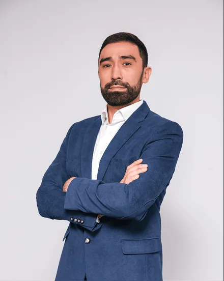 Жандос Серикович, Тәуелділікке бірге тартылу бөлімінің басшысы — Adal Rehab оңалту орталығы, Алматы